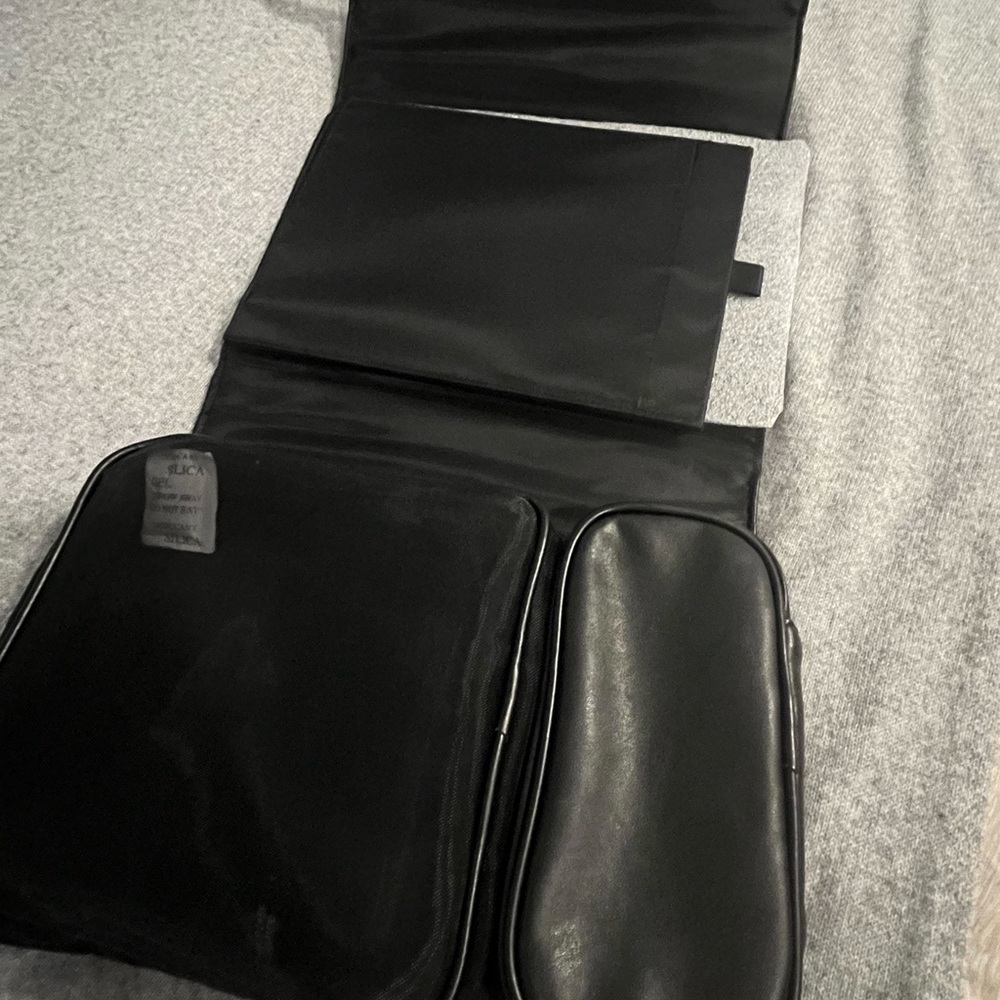 Dior Elegant Black Large Makeup Briefcase (NEW) - Picture 2 of 8